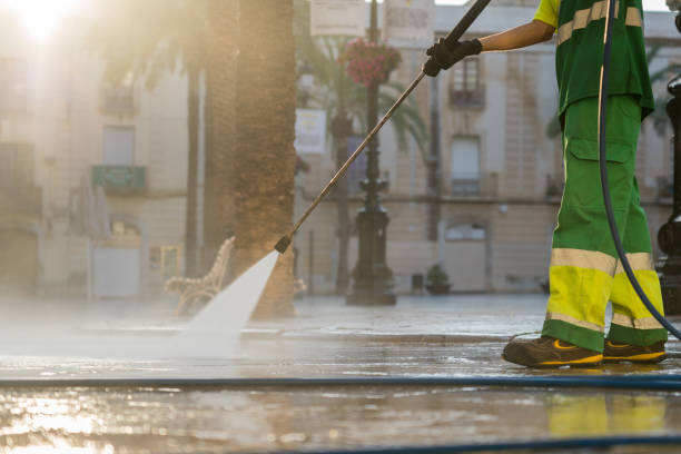 Best Commercial Building Pressure Washing  in Robbinsdale, MN